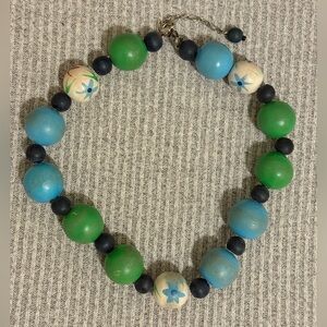 Cottagecore American Eagle marked multicolor wooden beaded floral necklace